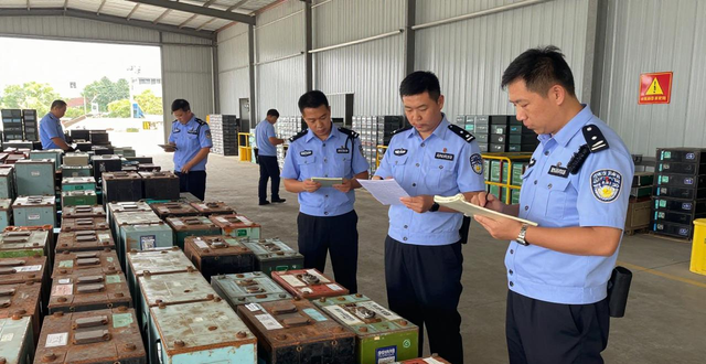 东莞多部门联合执法打击违规电池企业_黄江回收废铜_东莞废旧动力电池回收整治